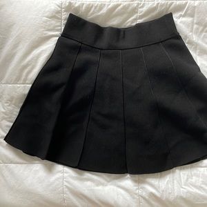 Club Monaco black skirt (xs) in condition, no flaws